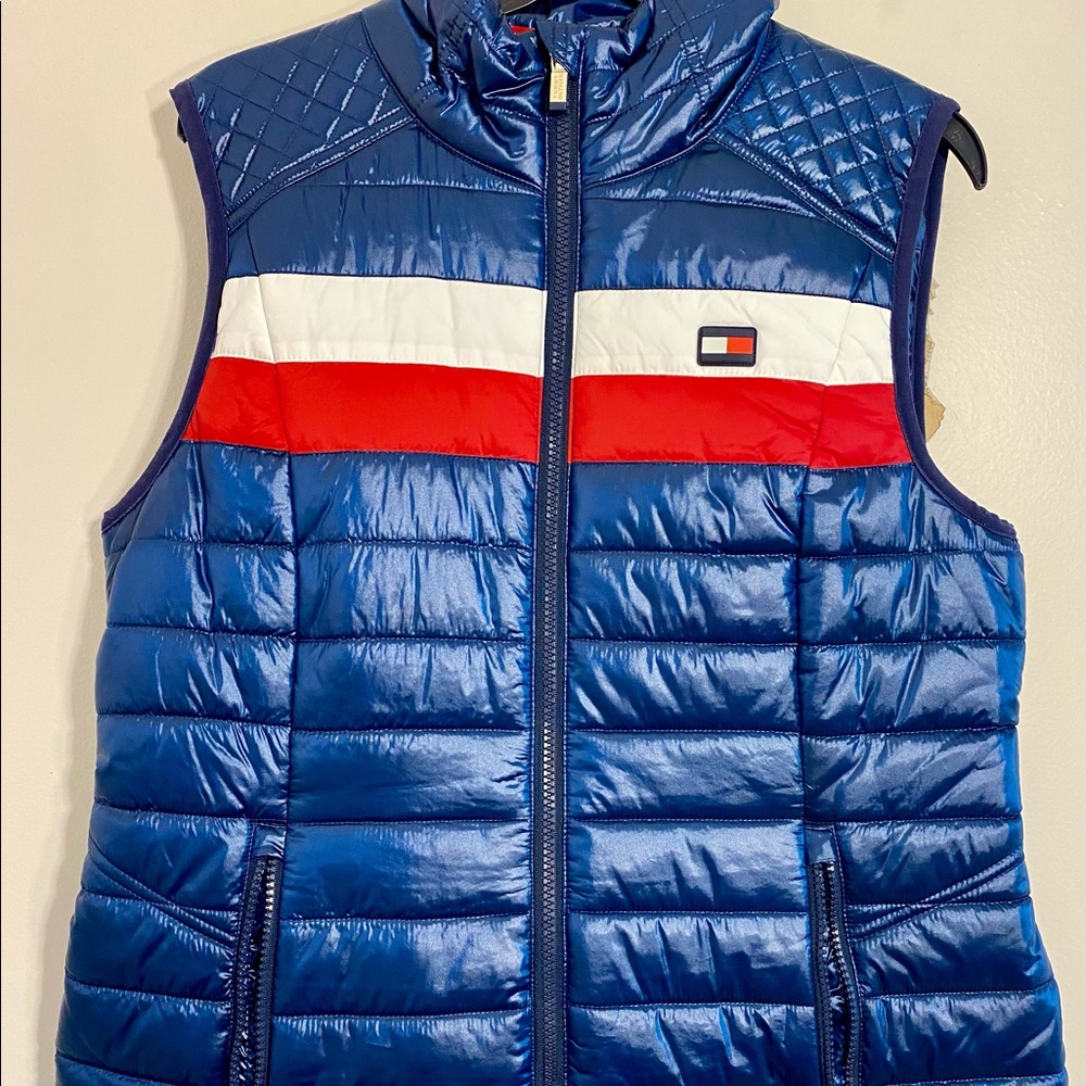 Tommy Hilfiger Sport
Women's Contrast Puffer Vest